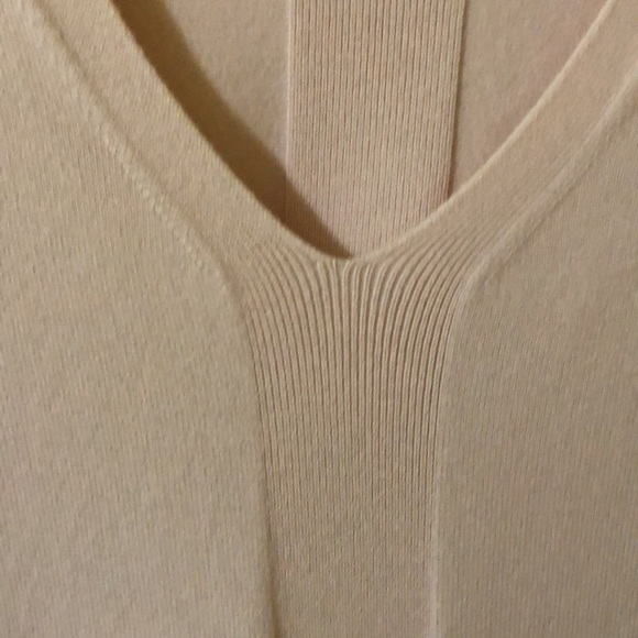 Talbots V neck sweater - Picture 2 of 3